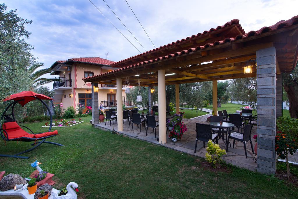 Pension Maria Astris Esterno foto
